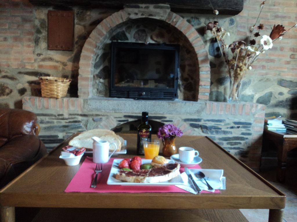 Hostal Rural Molino Del Bombo Aracena Extérieur photo