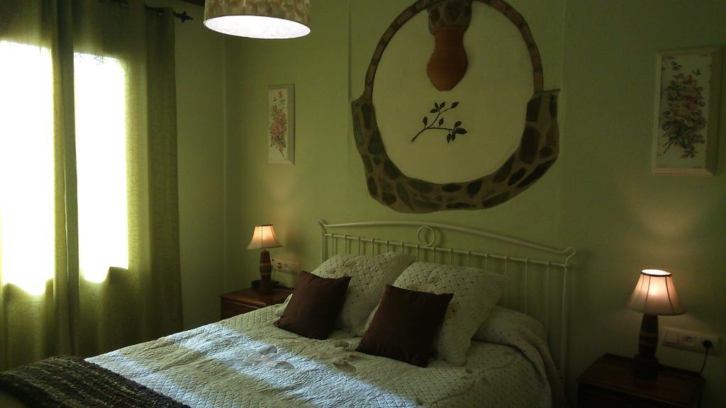 Hostal Rural Molino Del Bombo Aracena Chambre photo